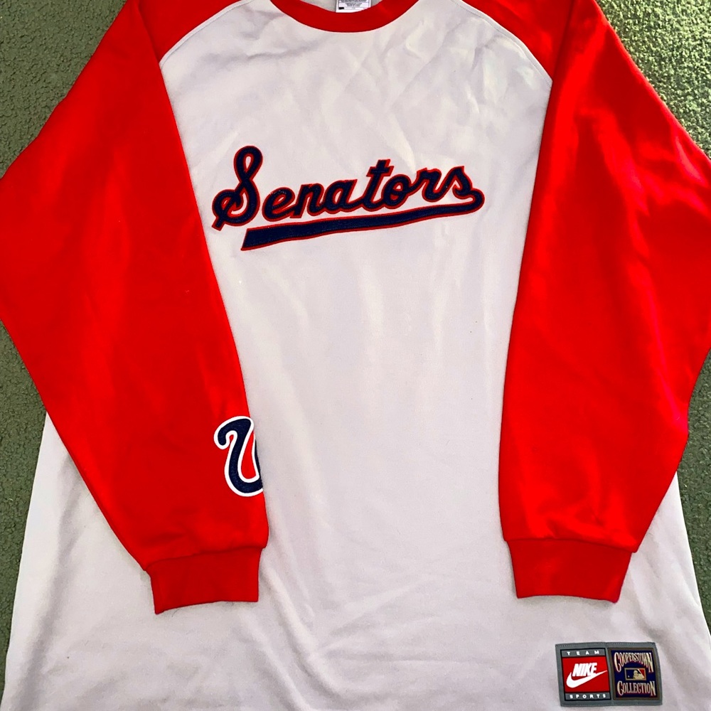 Washington Senators vintage crew neck sweatshirt.